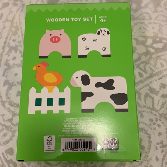 NWT Happy Go Fluffy 8- piece wooden Block Set - Picture 4 of 4